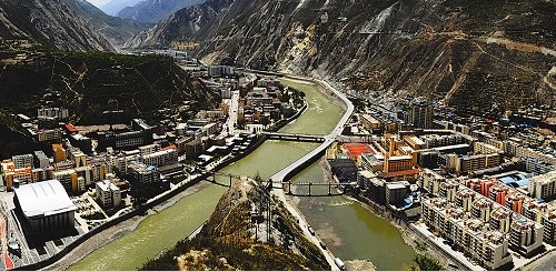 �Ĵ�����ʵ���ҰѺ��ֺ��ؽ�������